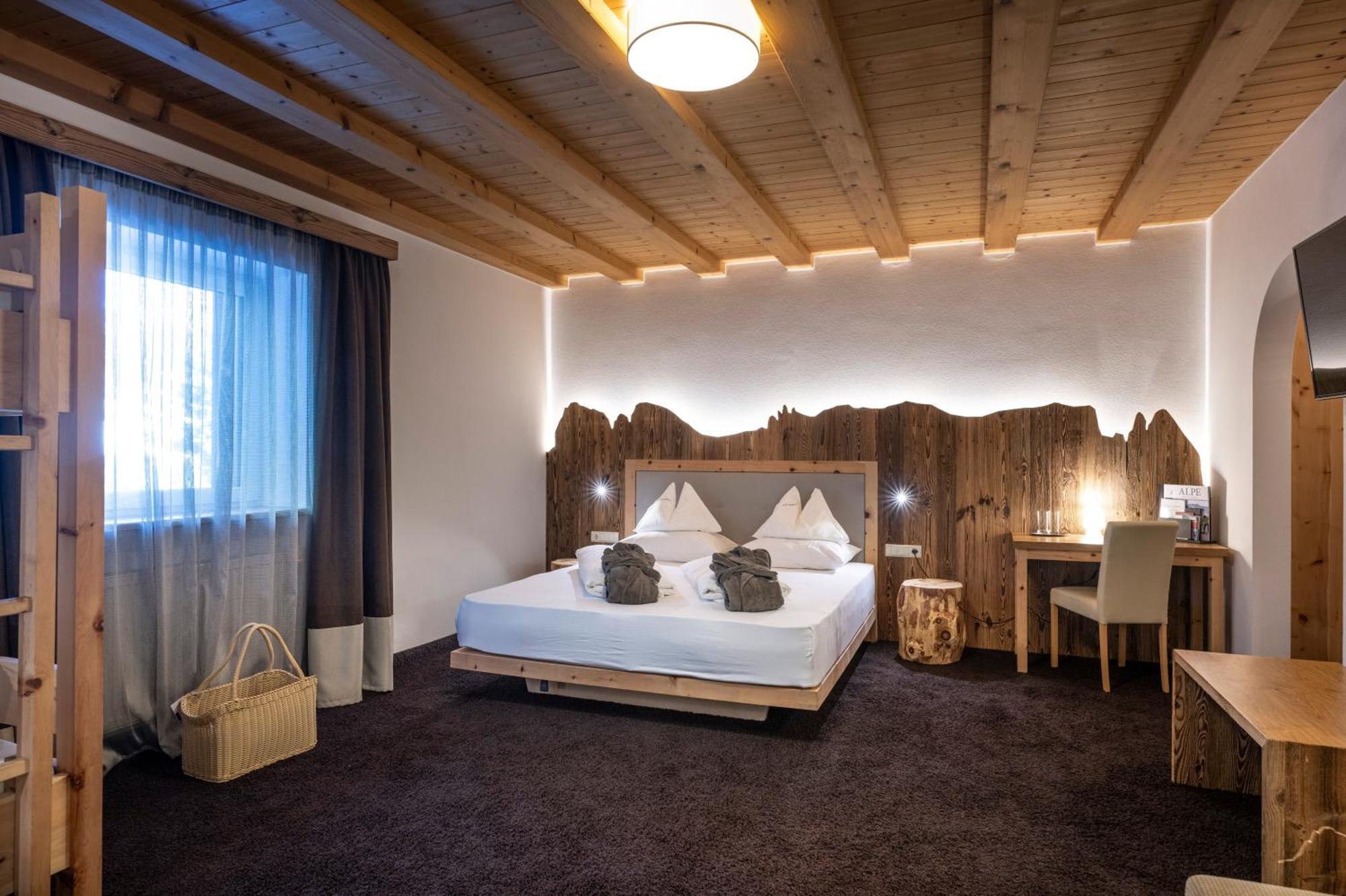 Hotel Schmung Alpe Di Siusi Exterior photo